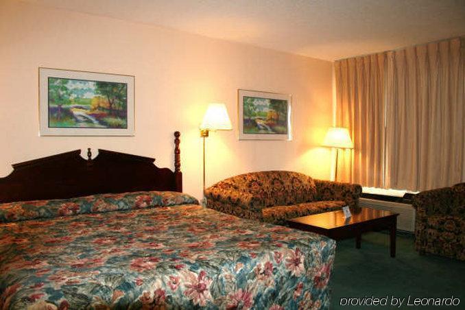 Americas Best Value Inn Стокбридж Стая снимка