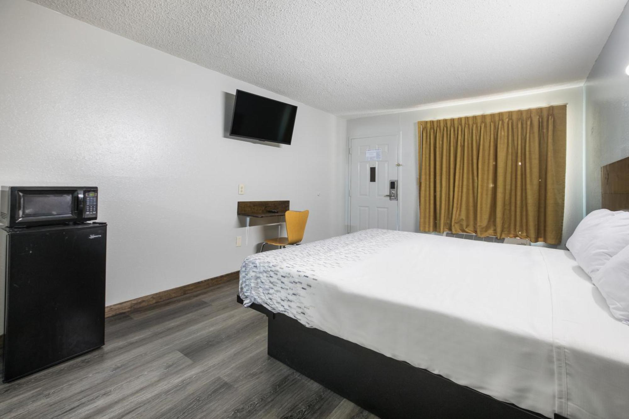 Americas Best Value Inn Стокбридж Стая снимка